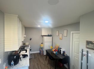 1313 Kelly St, Bakersfield, CA 93304