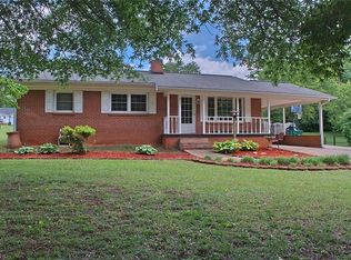 7341 Church St, Rural Hall, NC 27045