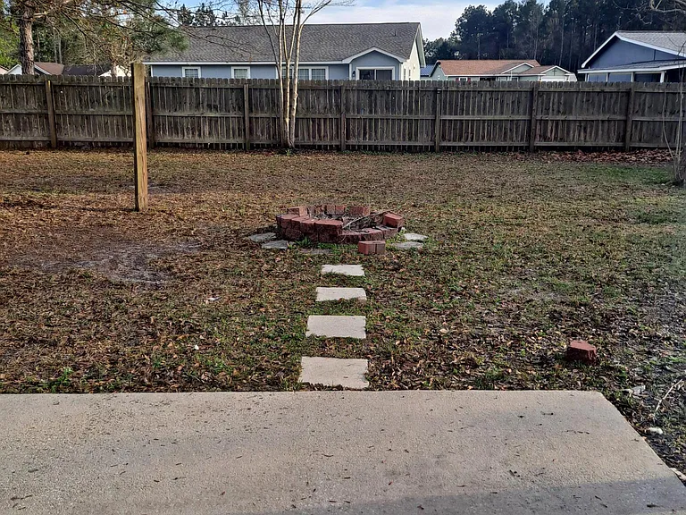 133 Julian Pl — Photo 29