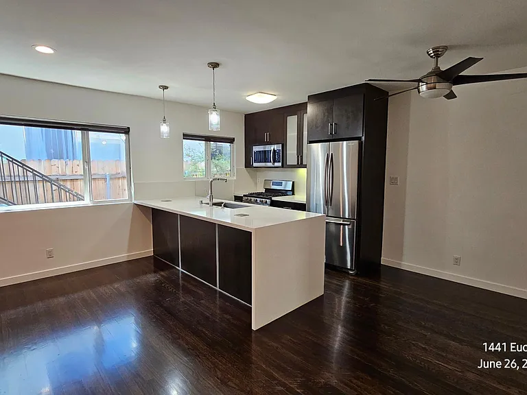 1441 Euclid St #1 — Photo 7