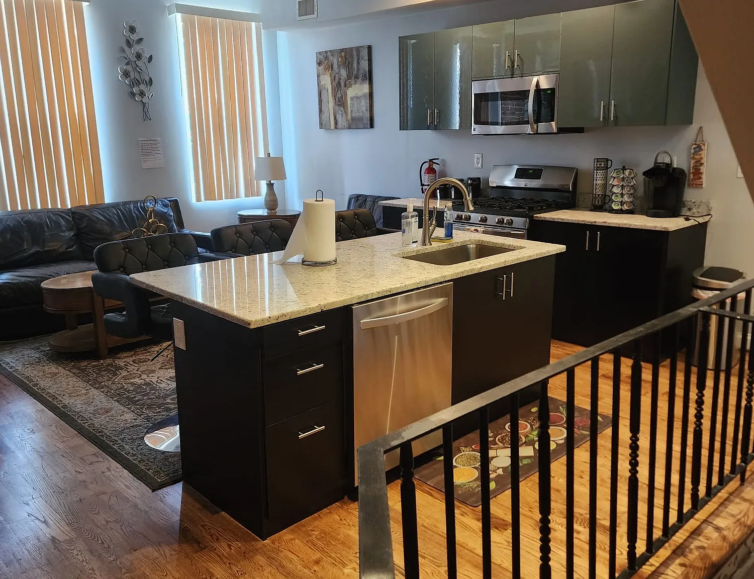 3 bed, 1530 sqft, $3,000 — Photo 1