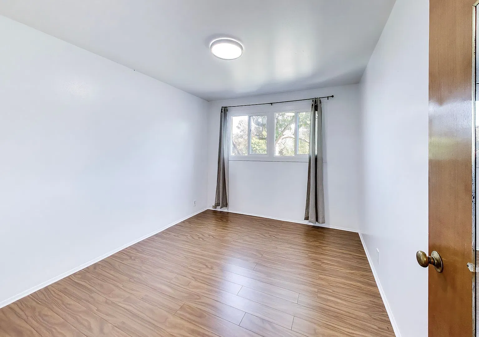 1654-1656 Funston Ave Unit 1654 - Image 5