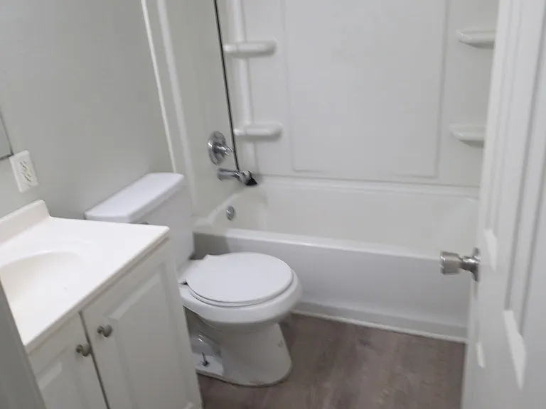 127 Shadybrook Dr #5 — Photo 8
