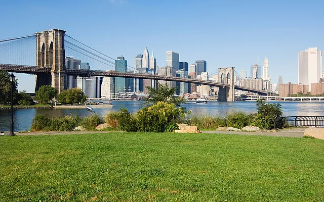 Rented by Corcoran | media 34