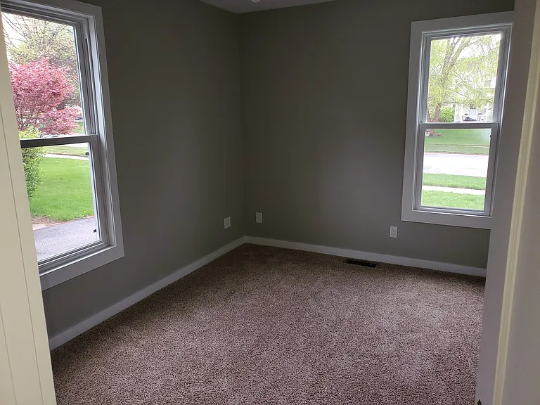 2133 Washington St — Photo 12