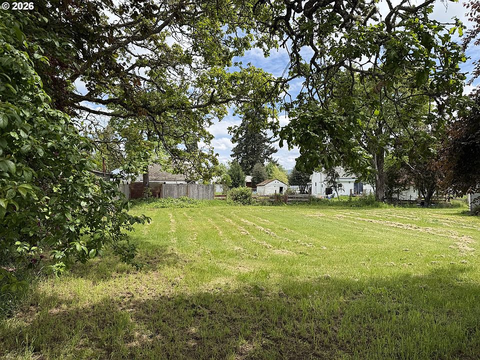 1st image of 132 N 8th St