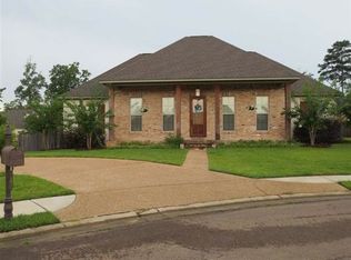 303 Huntington Cv, Brandon, MS 39047