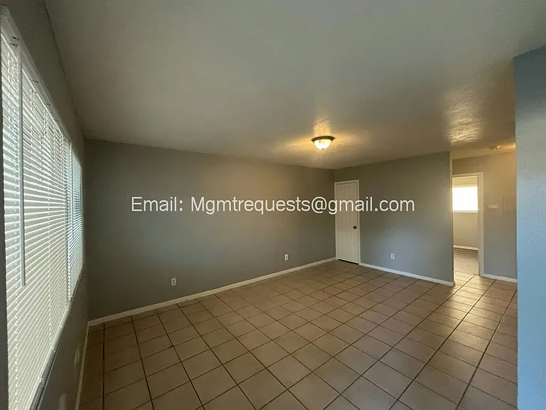 850 Prescott Way #D — Photo 3