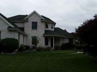 7761 Sioux Ridge Dr, Maumee, OH 43537