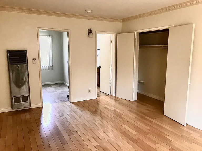 12129 Valleyheart Dr — Photo 2