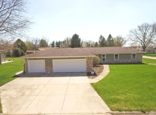 121 Frazier Dr, Lafayette, IN 47905