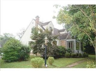 933 Old Salem Rd, Greensburg, PA 15601