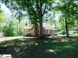 400 Milford Church Rd, Taylors, SC 29687