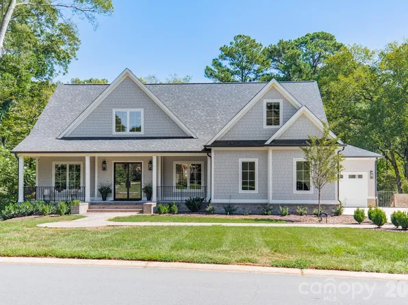 3319 Gresham Pl, Charlotte, NC 28211