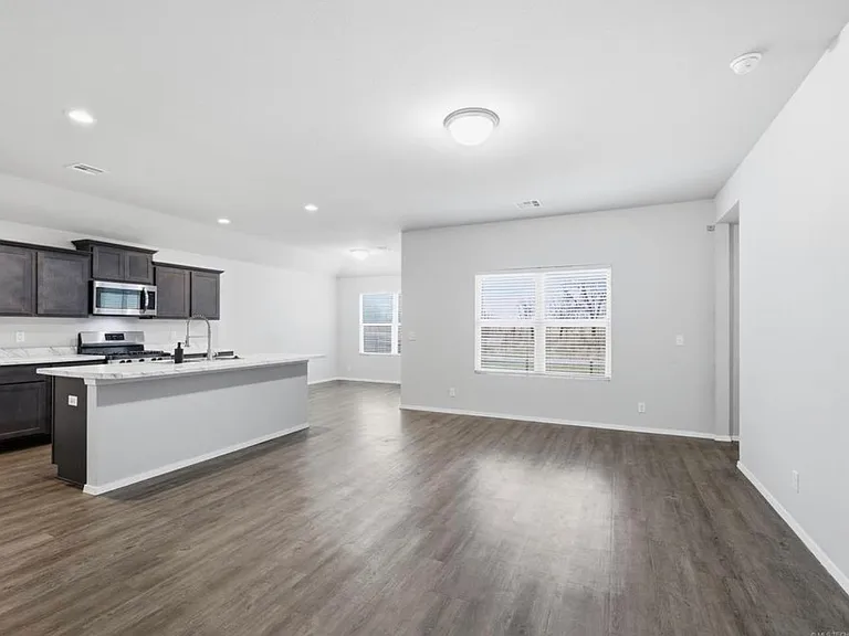 11543 S 277th East Ave — Photo 3