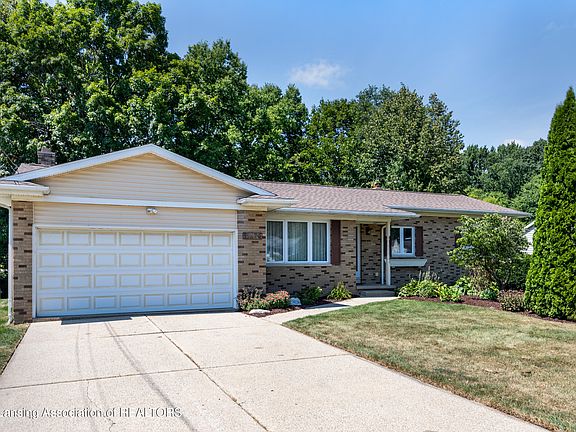 2nd image of 11273 Stoney Brook Dr
