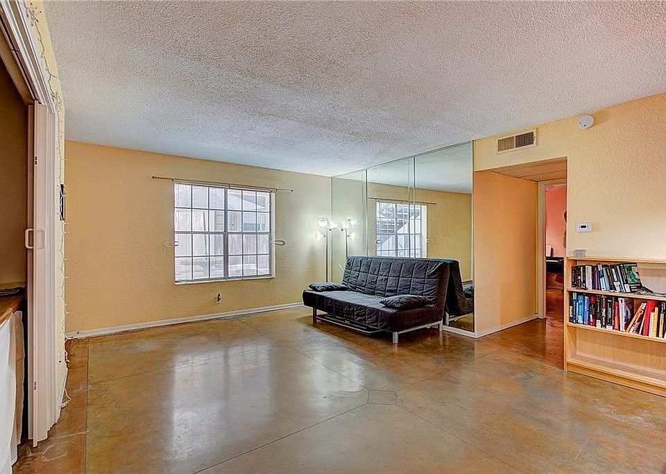 1st image of 910 Duncan Ln APT 7
