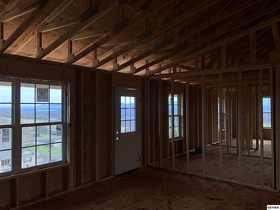 5th image of 2713 Lucille Ave Lot 10