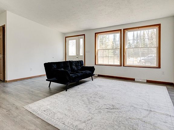 2nd image of W7642 Sinkler Ln