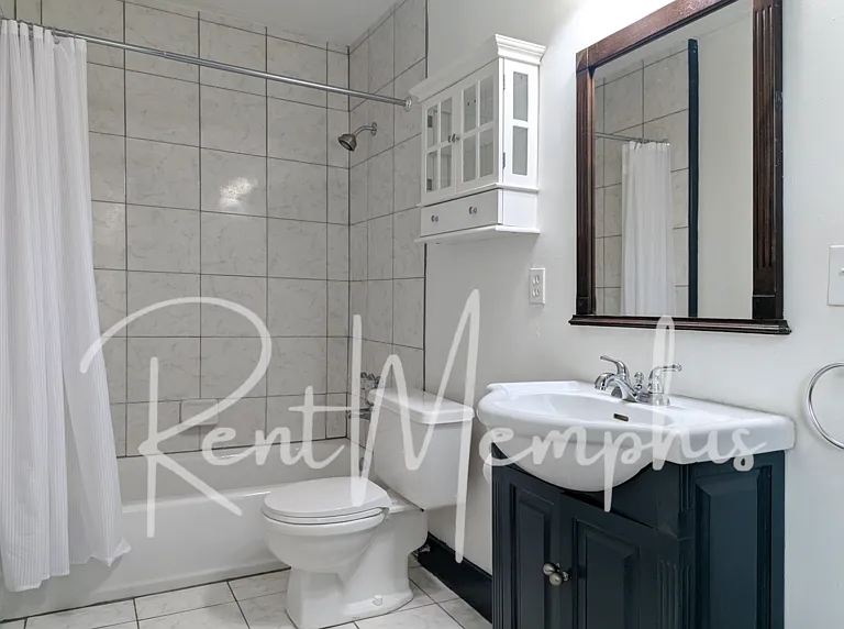 302 Garland St #2 — Photo 5