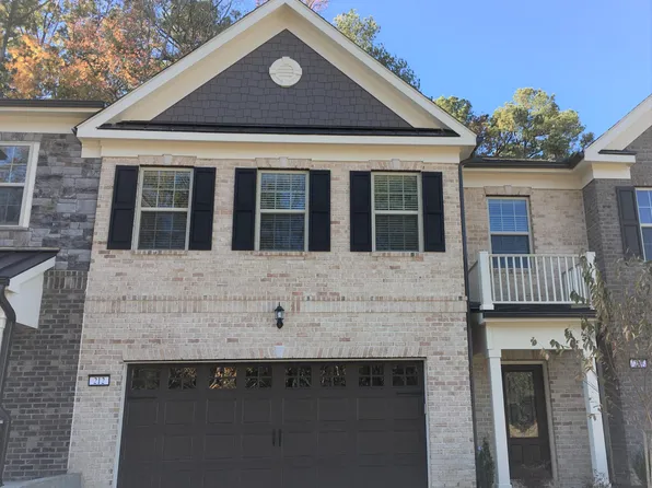 212 Daymire Glen Ln, Cary, NC 27519