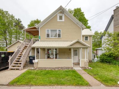 98 Margaret St, Saranac Lake, NY, 12983