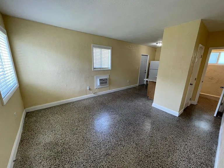 Opa Locka | Studios & 1 Bedroom | 1301 Sharazad Blvd — Photo 13