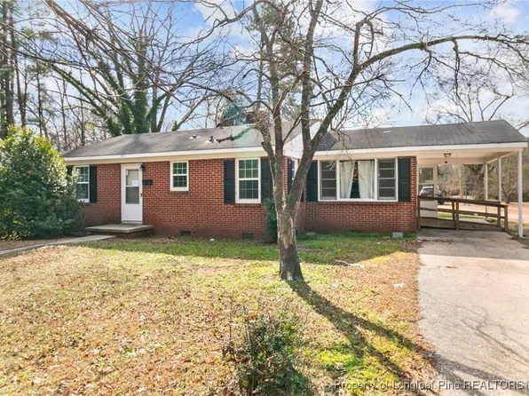 327 E Vance St, Laurinburg, NC 28352