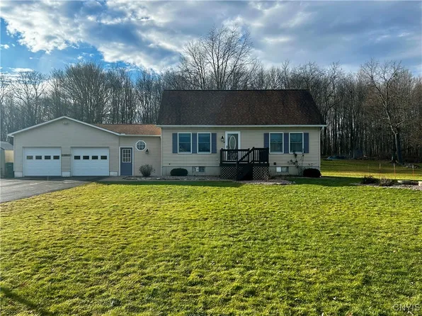 55 Erins Way, West Monroe, NY 13167