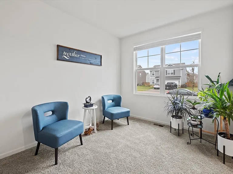 1596 Dublin Dr — Photo 4