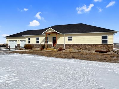 5746 Freedom Ln, Williston, ND, 58801
