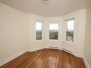 73 Park Dr APT 21, Boston, MA 02215