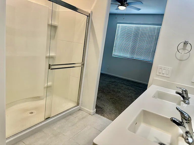 9911 N Summerstone Ave — Photo 12