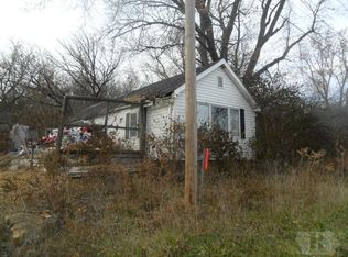 3157 Miss River Rd, Montrose, IA 52639