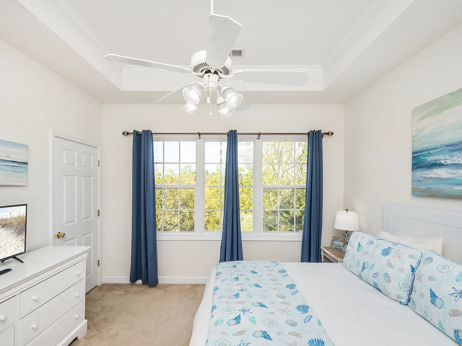 2 bed, 1050 sqft, $1,800 — Photo 3