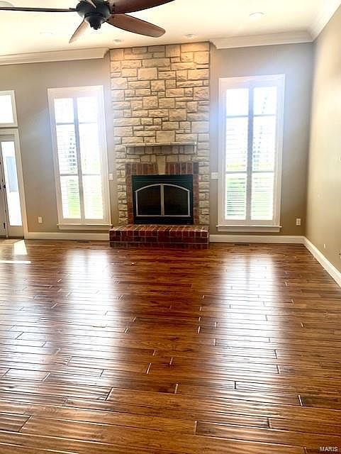2nd image of 108 Place De Yeager Lake