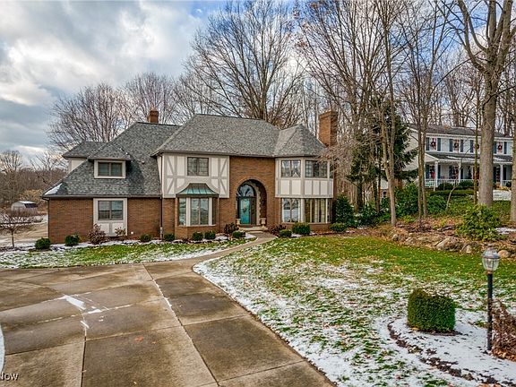 2nd image of 13309 Iris Ave NW