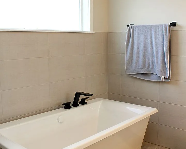 8240 SW 47th Ave — Photo 28