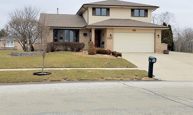 1st image of 7824 Whittington Dr