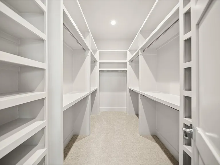 2408 Gray St — Photo 15