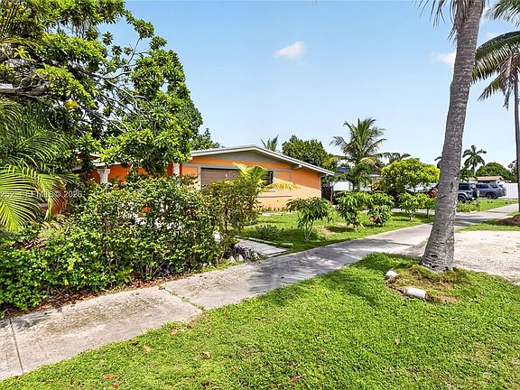 3rd image of 17350 NW 16th Ave