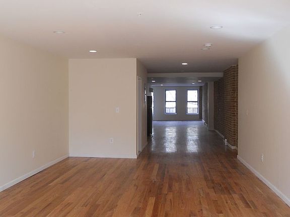 3rd image of 434 Lenox Ave APT 1