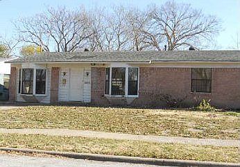 1st image of 3012 Dogwood Dr