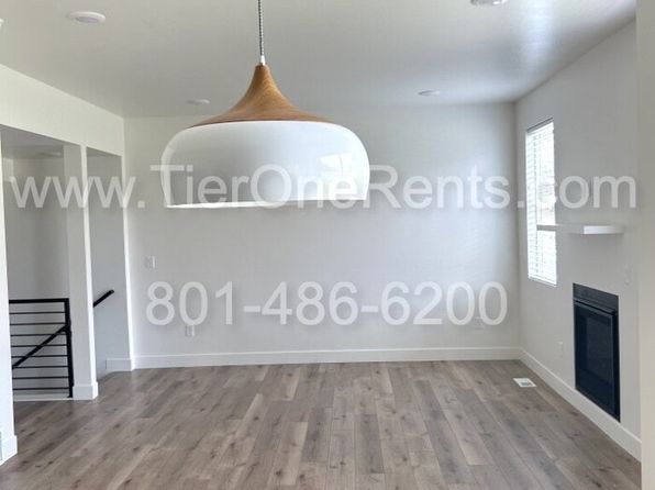 148 W Autumn Ln