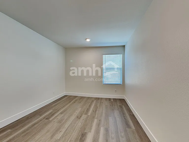137 Nico Azalea Ln — Photo 23