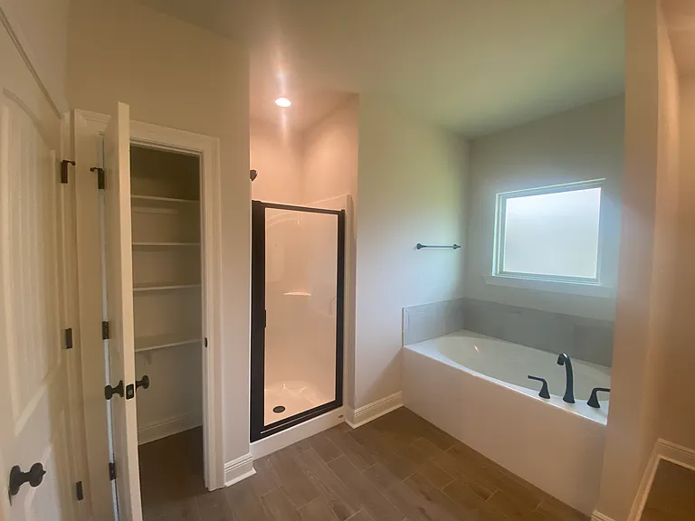 21200 Astoria Ln — Photo 24