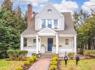104 Grove St #1, Mount Kisco, NY 10549