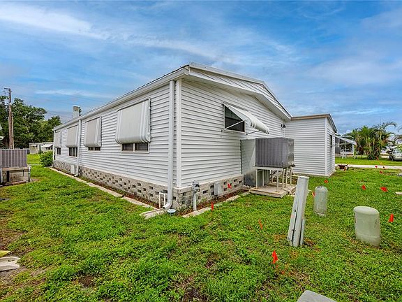 4th image of 6821 AMERICANA DRIVE NE #106