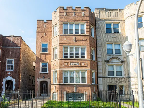 (undisclosed Address), Chicago, IL 60649