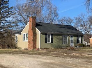 5250 Van Winkle St, Brighton, MI 48116